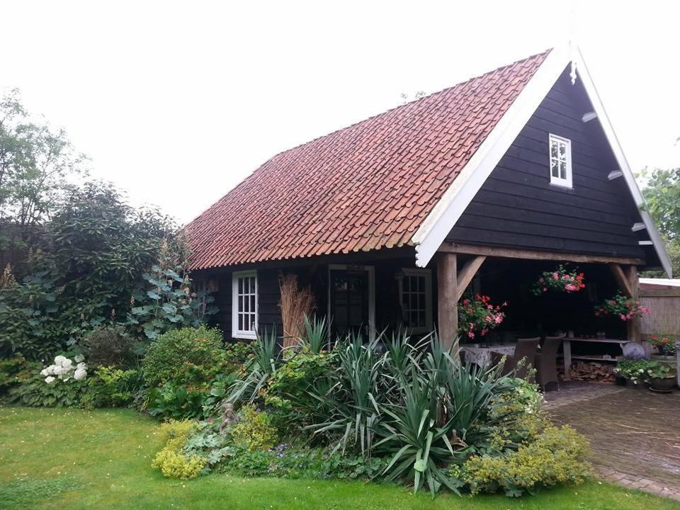 B & B De Pimpelmees 's-Gravenmoer Exterior foto